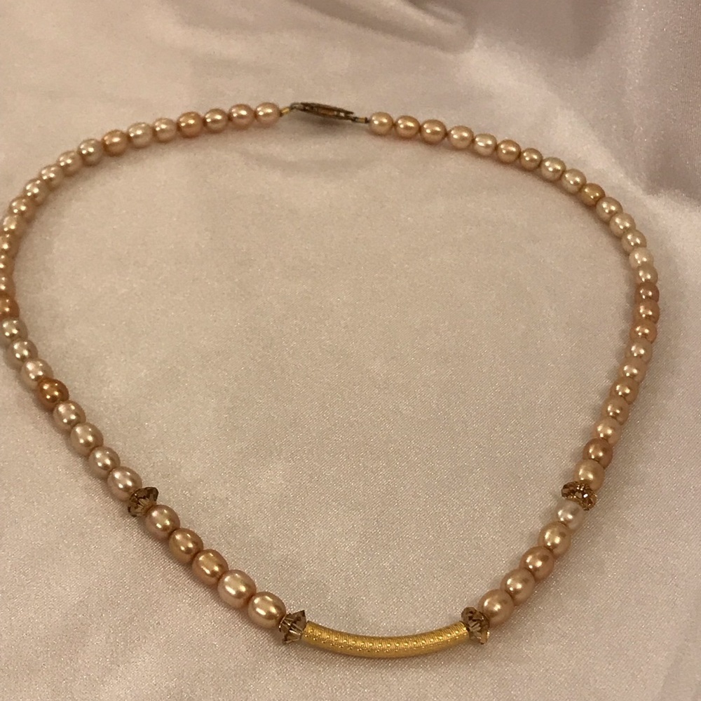 ⬇️ $148 💕Australian Pearl, Crystal Necklace